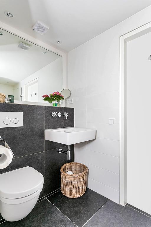 Van Gogh Cottage Nuenen Bilik gambar